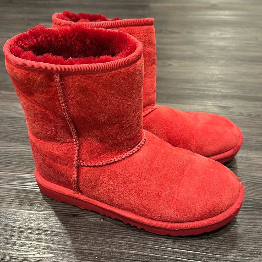 Girls Red Uggs Ugg Boots Size 5